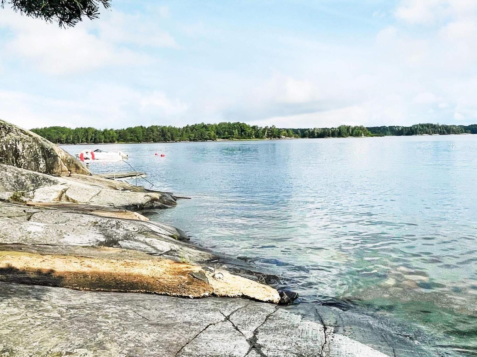Holiday Home Djurhamn V Bagian luar foto