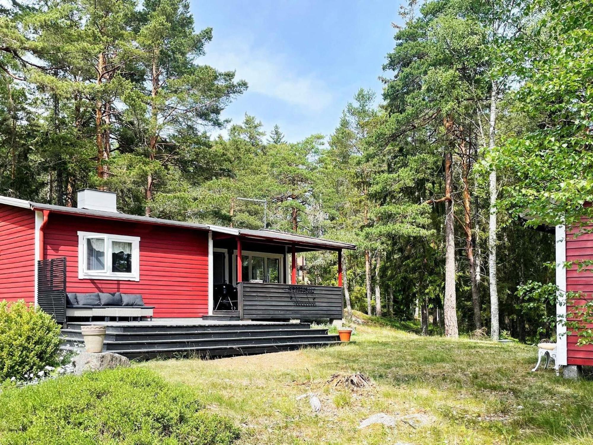 Holiday Home Djurhamn V Bagian luar foto